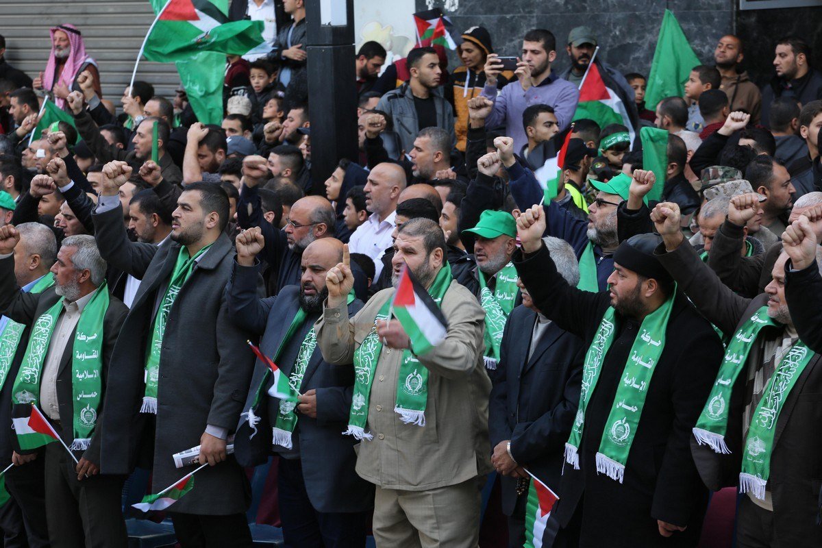 Hamas Sebut Otoritas Palestina Tangkap 195 Anggotanya dalam Sepekan